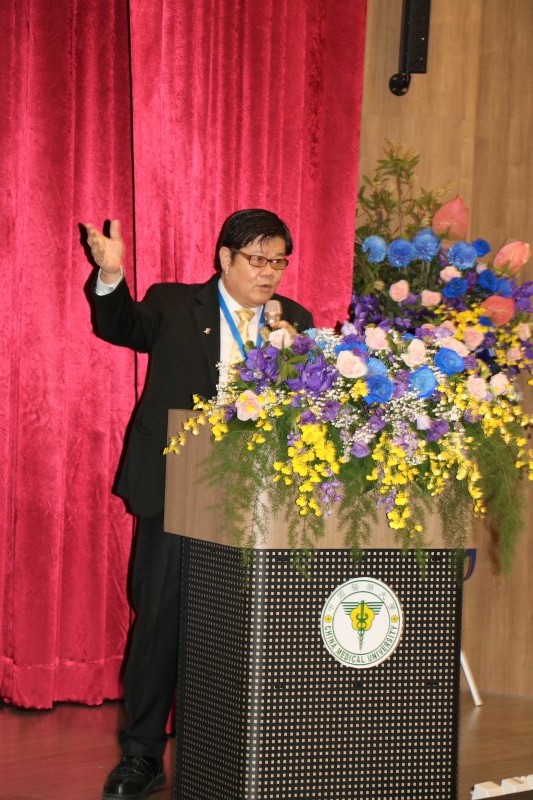 
	洪明奇校長擔任《2021台灣國際創新生物醫學峰會》座長
